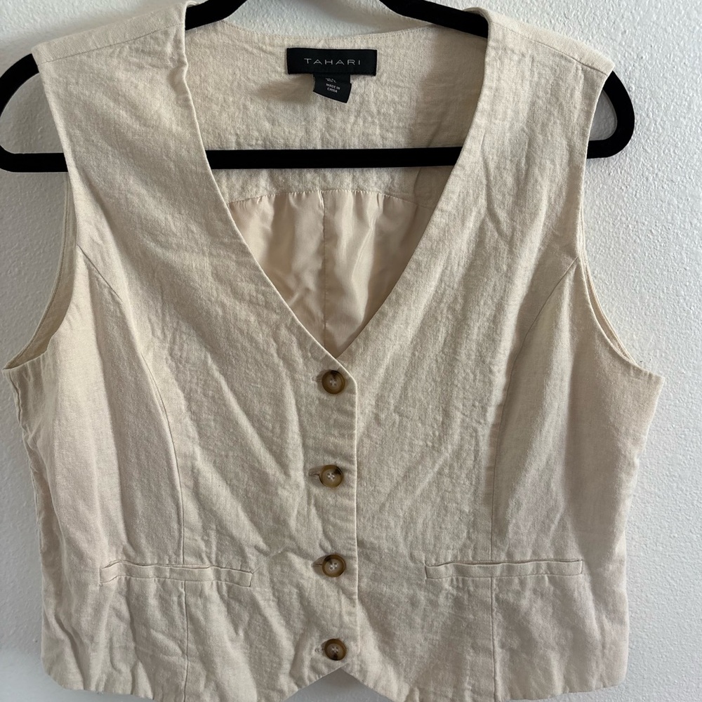 Tahari tan linen blend vest